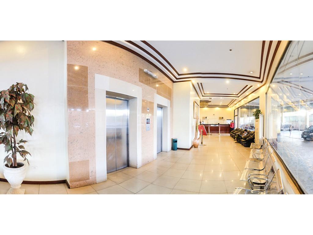 Crowne Garden Hotel Cebu Extérieur photo